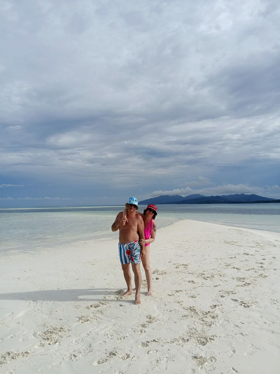 Balabac island tour photo